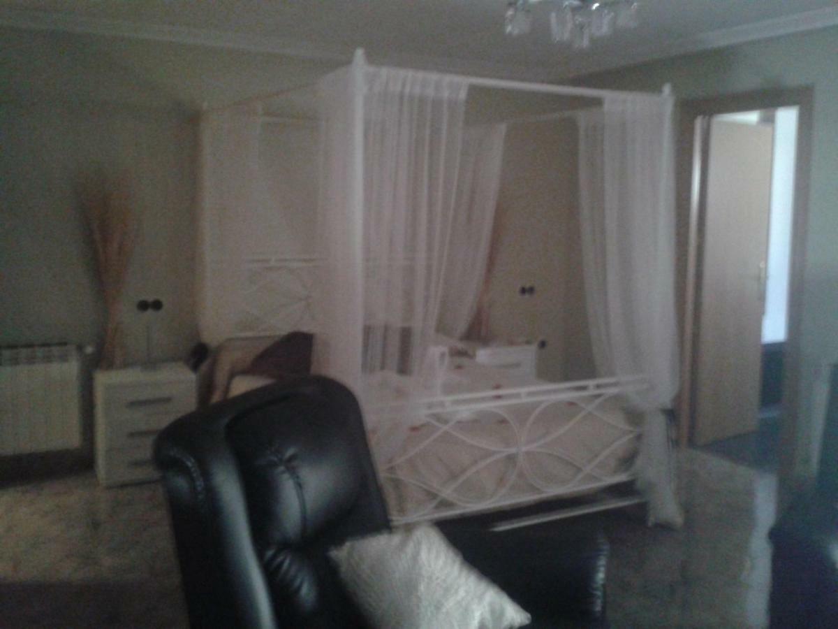 Hostal Texas 2 Fuentes de Ebro Bagian luar foto